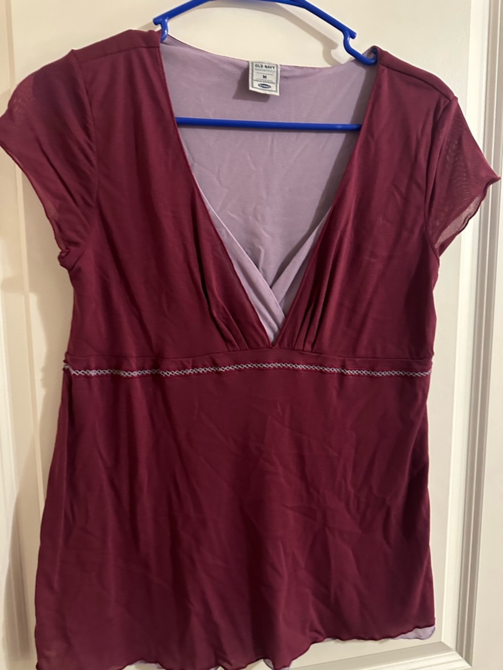 Old Navy y2k Burgundy & Likac V-Neck Layered Shirt